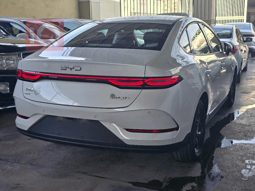 بي واي دي Qin Plus